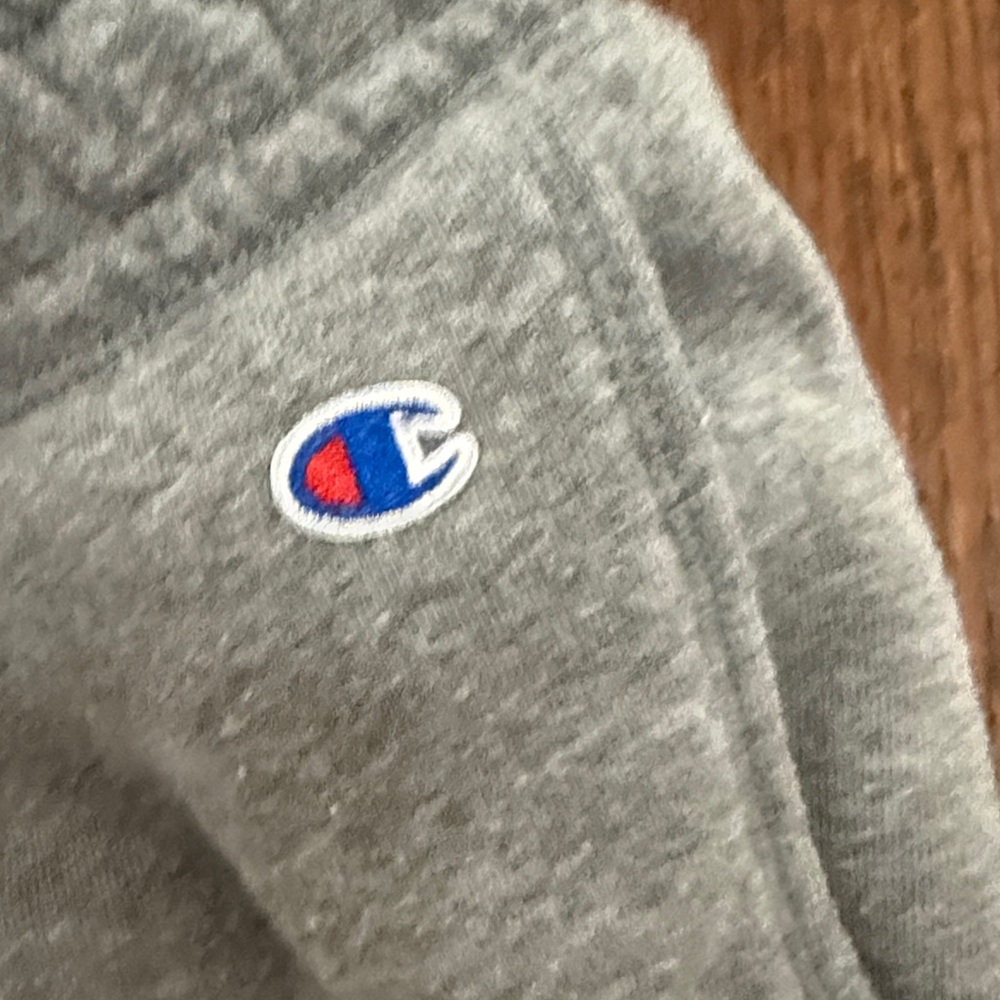 Men’s Champion “Chatham Cape Cod” Gray Sweatpants - Picture 4 of 5
